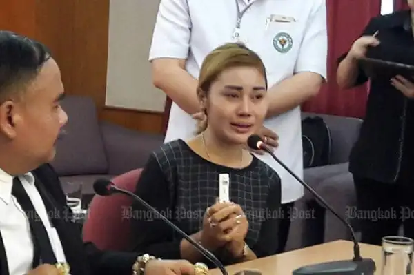 Woman Sues Hospital After She Was Wrongly Diagnosed With HIV 15 Years Ago